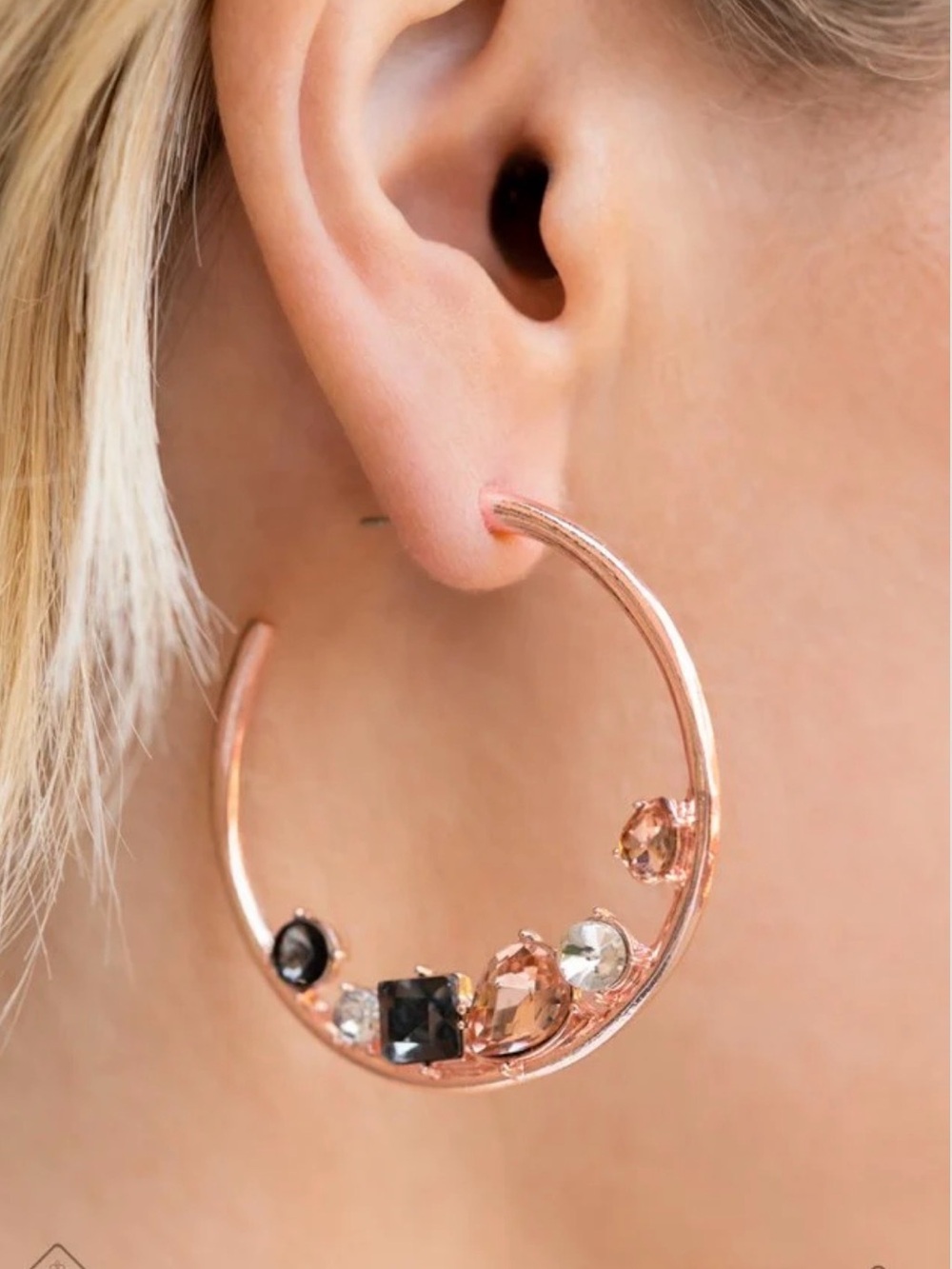 Paparazzi Earring ~ Attractive Allure - Rose Gold